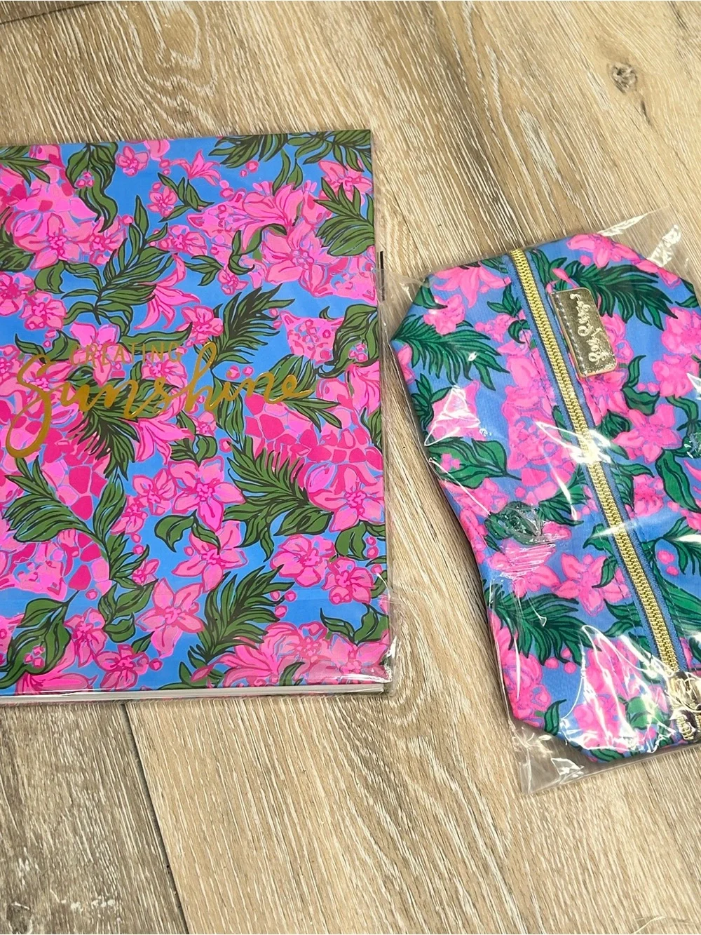 NIP Lilly Pulitzer Safari Sunset Sketchbook & Pencil Case Pouch Set